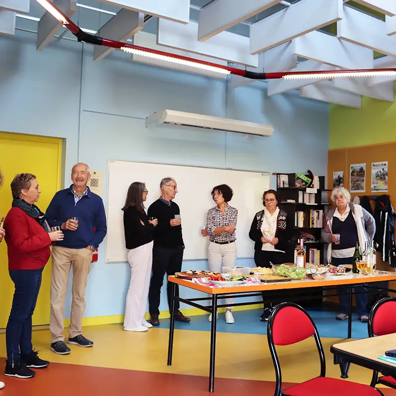 Membres du club de lecture lors de l'événement du prix littéraire